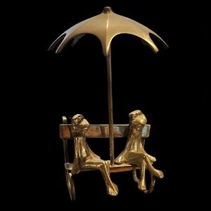 Brass Frogs Sitting On Bench Undwe Umbrella Decor